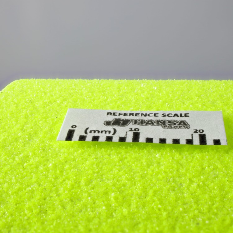 naklejka przeciwpoślizgowa na schody, jaskrawa żółta fluo, StandardGRIP, Hansa Tapes, 50mm, close 3.jpg