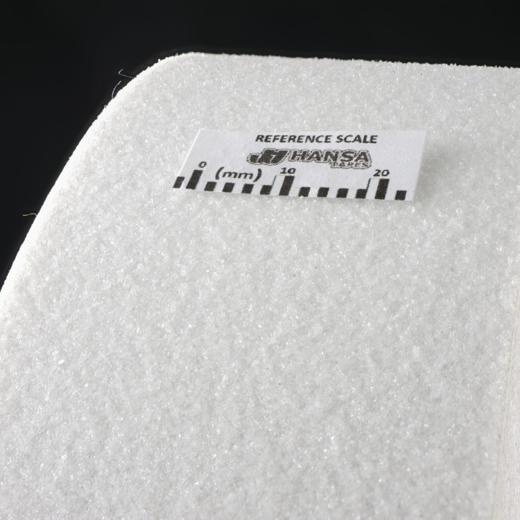 taśma samoprzylepna na schody antyposlizgowa, biała, 50mm, SG Hansa Tapes, close 2.jpg